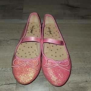 Girls shoes